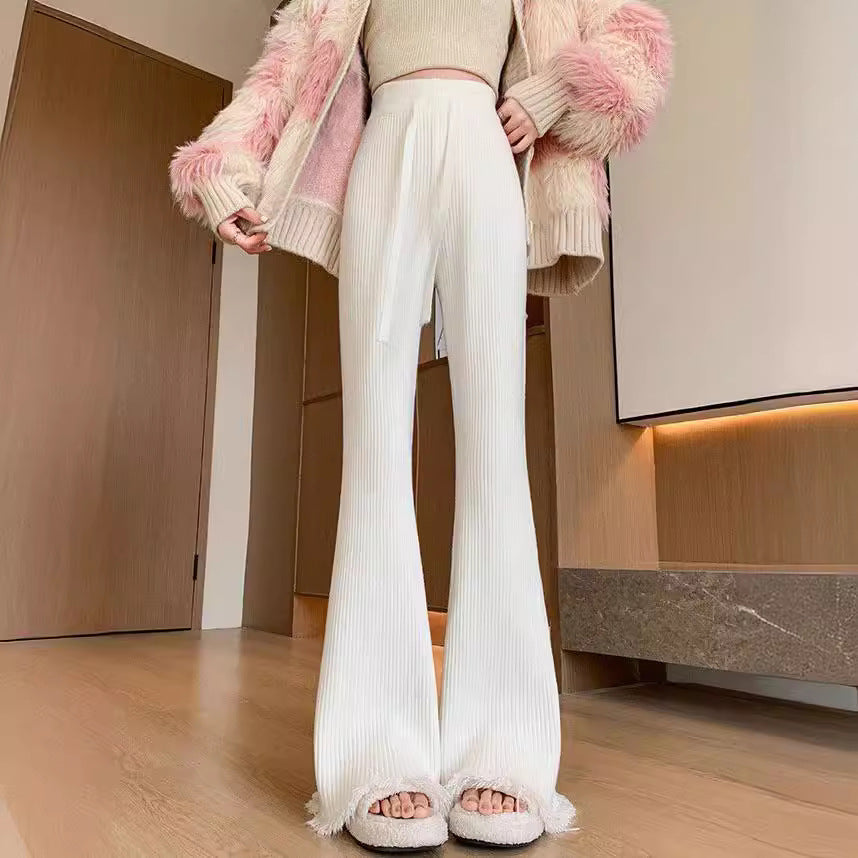 Comfortable ribbed knit pants for women with wide legs Lune London
