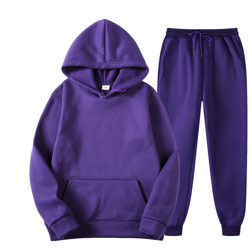 Women comfortable tracksuit set with kangaroo pocket and practical cuffs Lune London