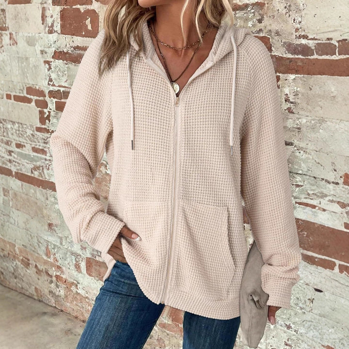 Women’s hooded jacket with a structured quilted look and practical pockets Lune London