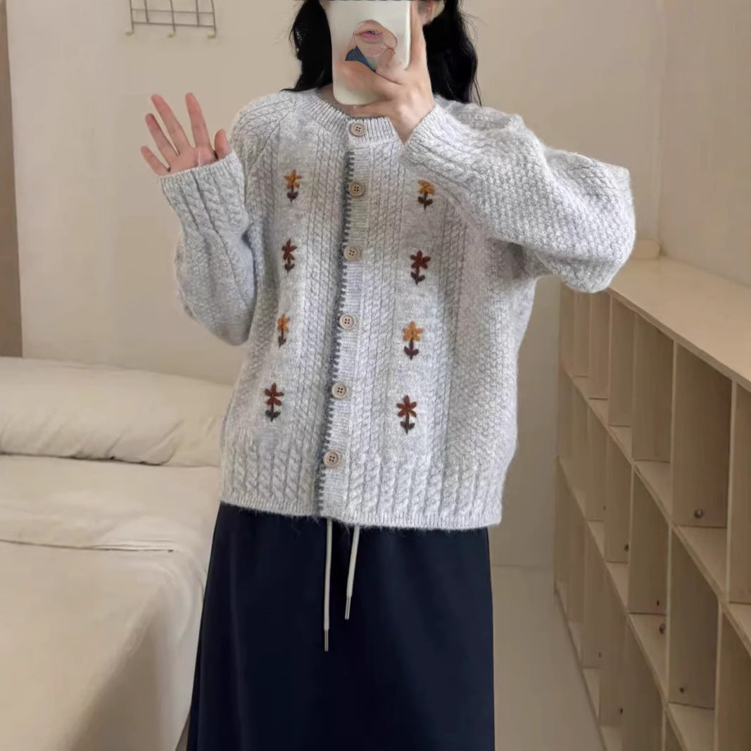 Ladies' knit jacket with floral design and high-quality button details Lune London