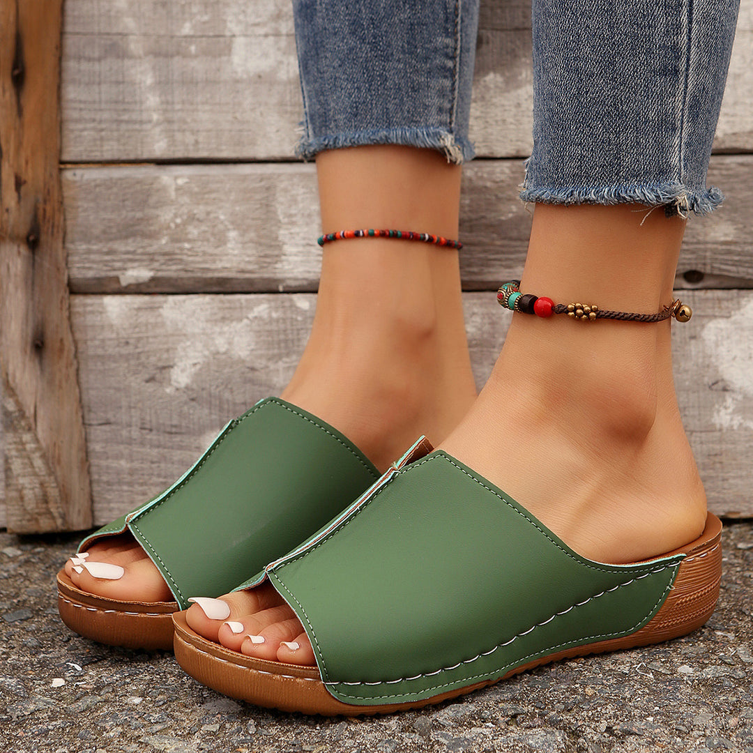 High fashion women's comfortable slippers Lune London