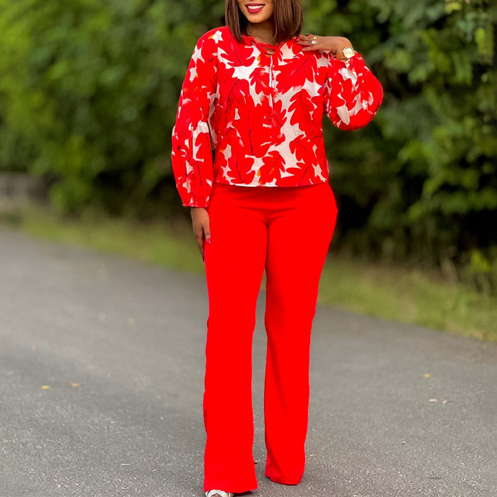 Women Elegant set consisting of a casual blouse with voluminous sleeves and classic pants Lune London