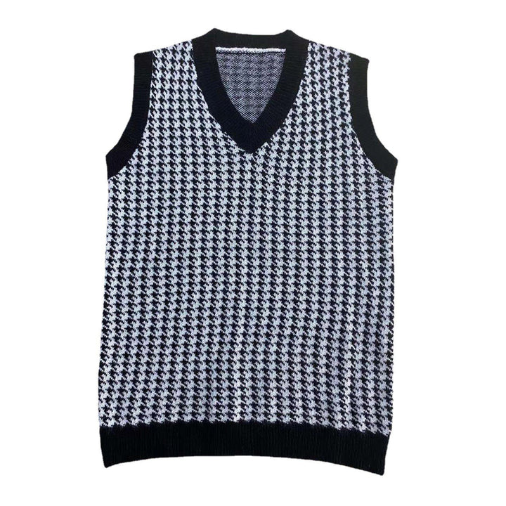Knit dress for women with a modern houndstooth pattern and an elegant V-neck Lune London