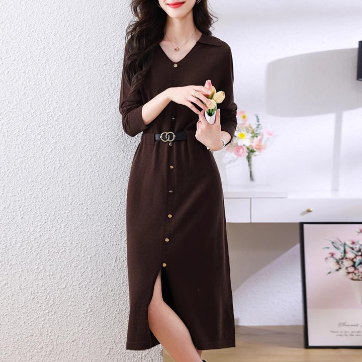 Robe midi élégante pour femme avec design à boutons et coupe ajustée Chic & Stil