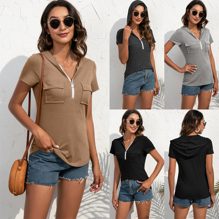 Short sleeve women's hoodie top with practical pockets and zipper Lune London