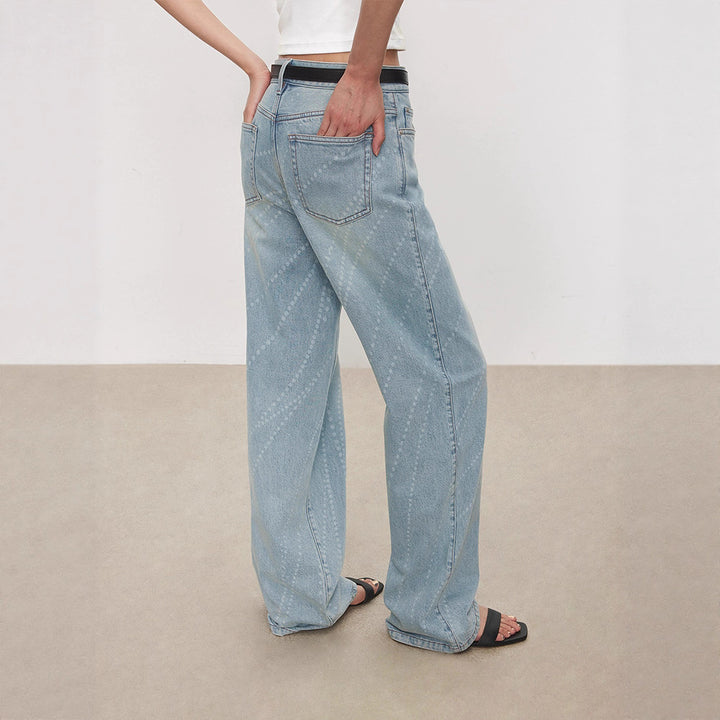 Jean bootcut moderne pour femme à taille haute et design élégant Chic & Stil