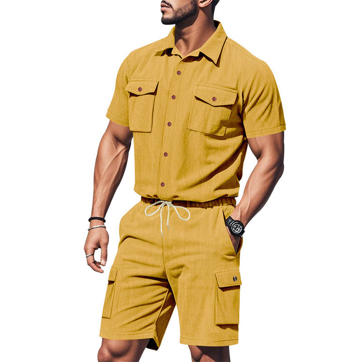 Casual short sleeve shirt for men and leisure shorts set with practical pockets Lune London