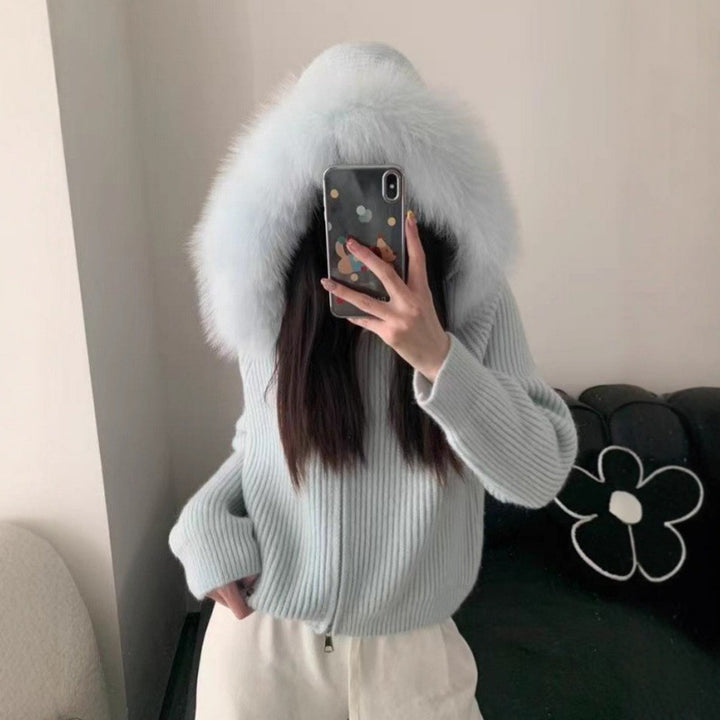 Veste en tricot côtelé douce pour femmes avec col en fourrure luxueuse Chic & Stil