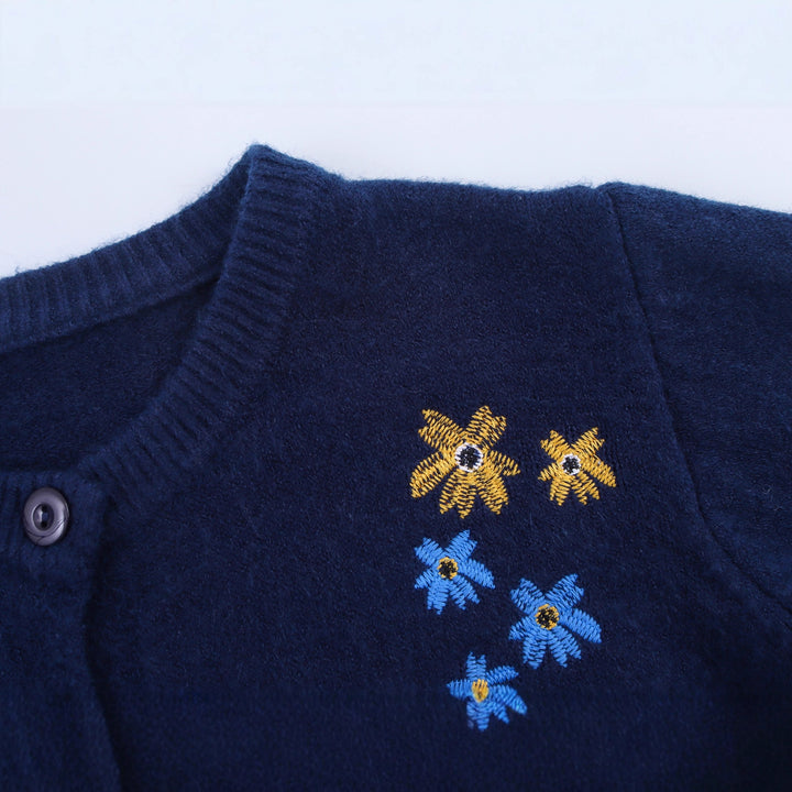 Knitted jacket for women with floral embroidery Lune London