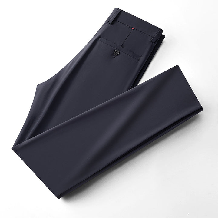 Elegant suit pants for men with breathable structure and slim fit Lune London