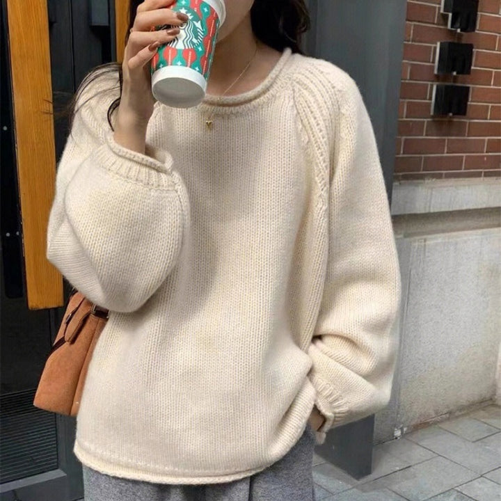 Comfortable knitted sweater for women with a relaxed fit and airy sleeves Lune London