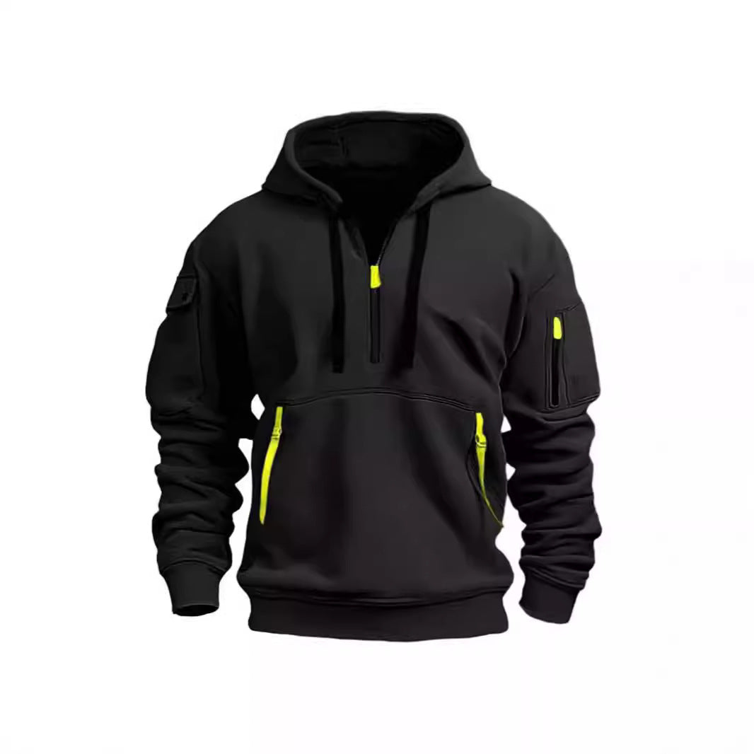 Women's hooded sweatshirt with functional pockets and modern stand-up collar Chic & Stil