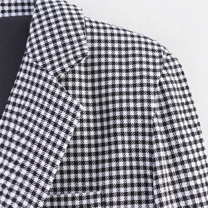 Checkered blazer for women with double-breasted buttoning and structured fabric Lune London