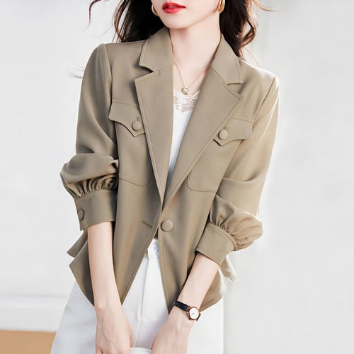 Blazer élégant pour dames avec des manches bouffantes structurées Chic & Stil