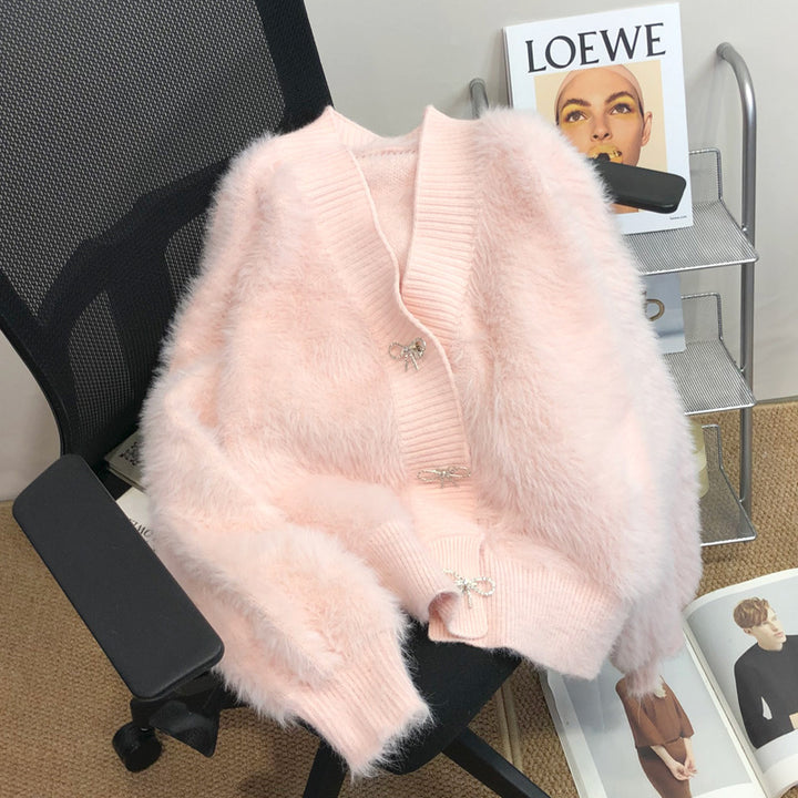 Cardigan Fluffy Femme avec Décoration Élégante de Bouton Chic & Stil