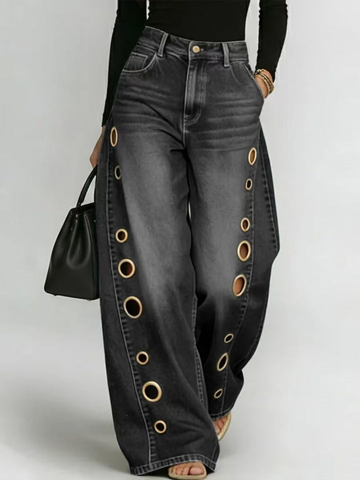 Women's Wide-Cut Jeans with Decorative Eyelets and High Waist Chic & Stil