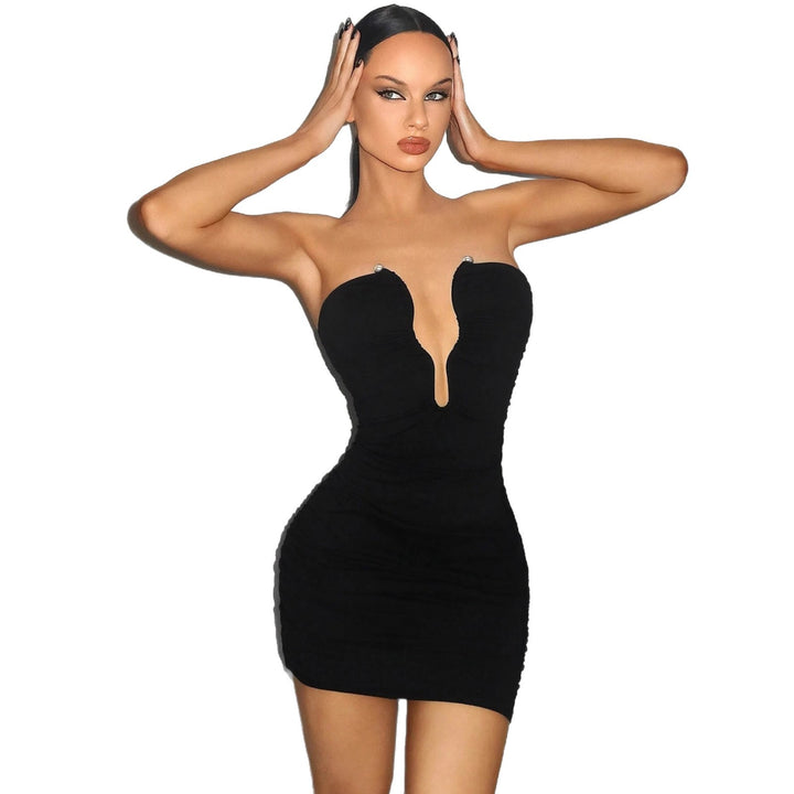 Women's mini dress with deep neckline and body-hugging silhouette Lune London