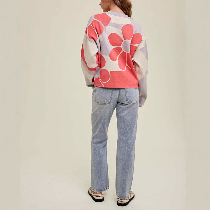 Casual knitted sweater for women with floral pattern Lune London