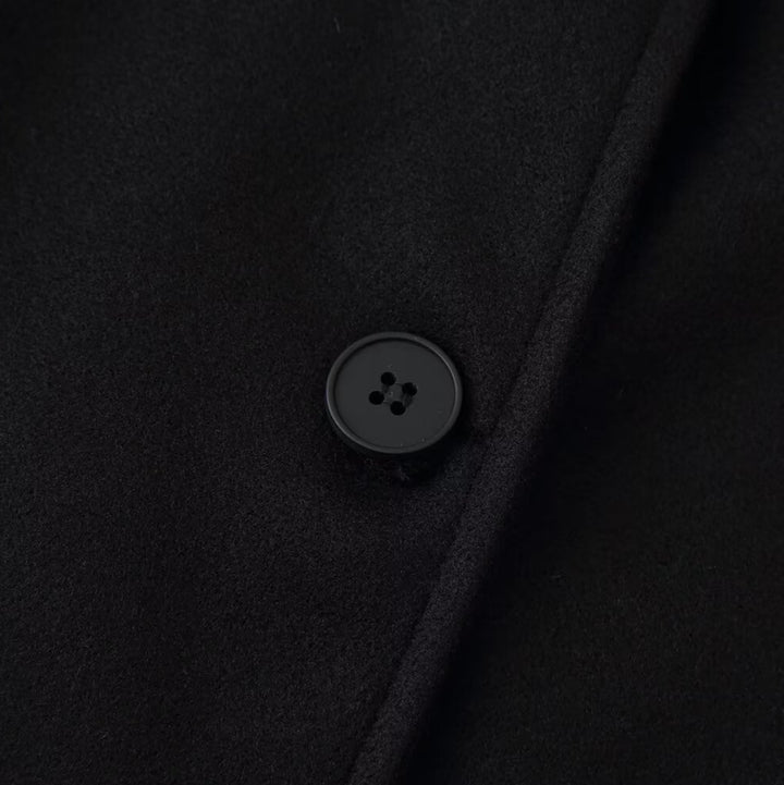 Trendy women's jacket with stand-up collar and button details Lune London