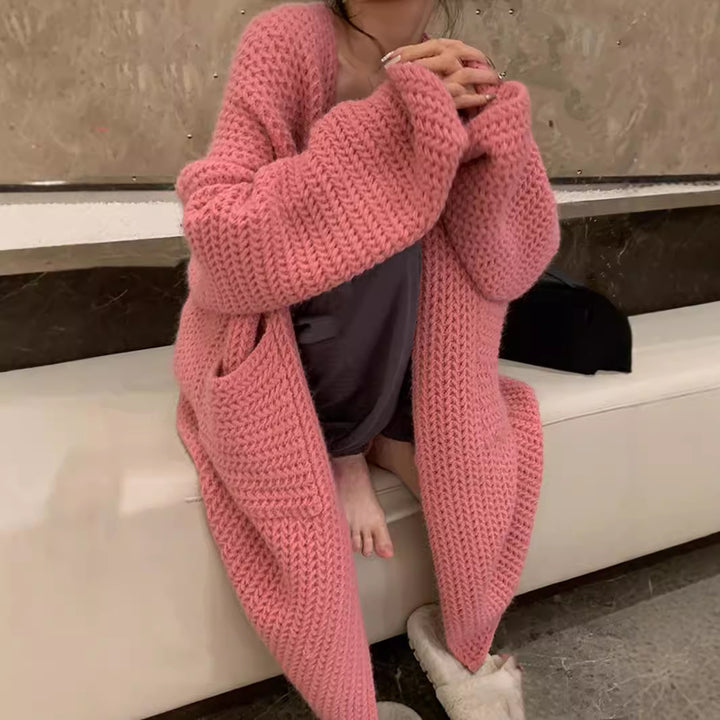 Cardigan en gros tricot pour femmes avec poches ouvertes et coupe décontractée Chic & Stil