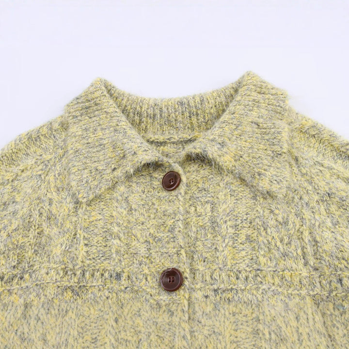 Knitted jacket for women with a chic and soft fabric and decorative buttons Lune London