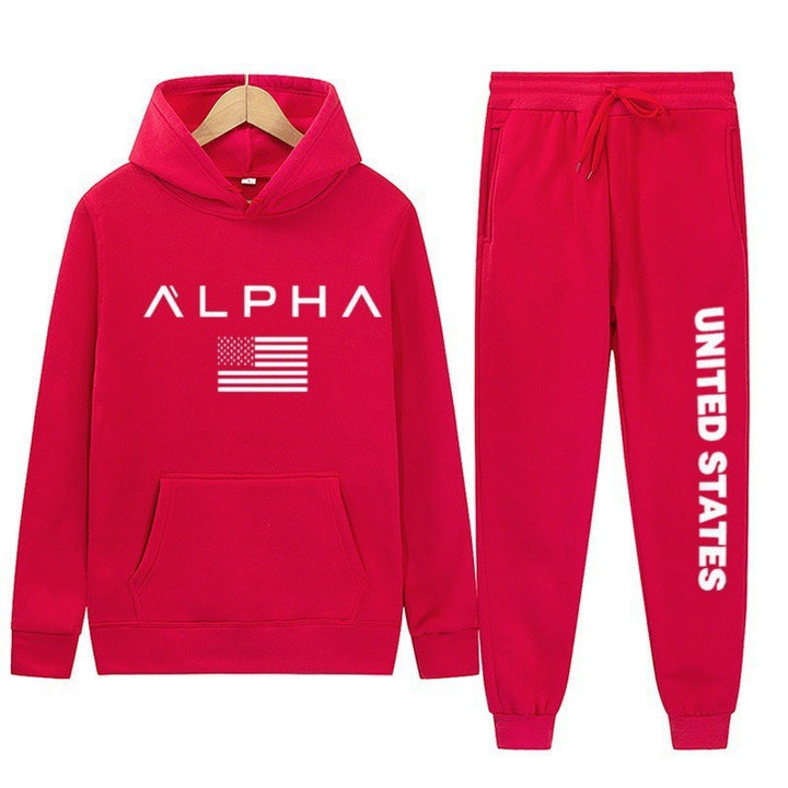 Women's hoodie and jogging pants set with creative front print and sporty cut Chic & Stil