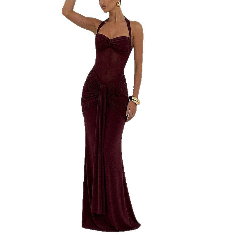Robe de soirée glamour pour femmes avec plis élaborés et coupe ajustée Chic & Stil