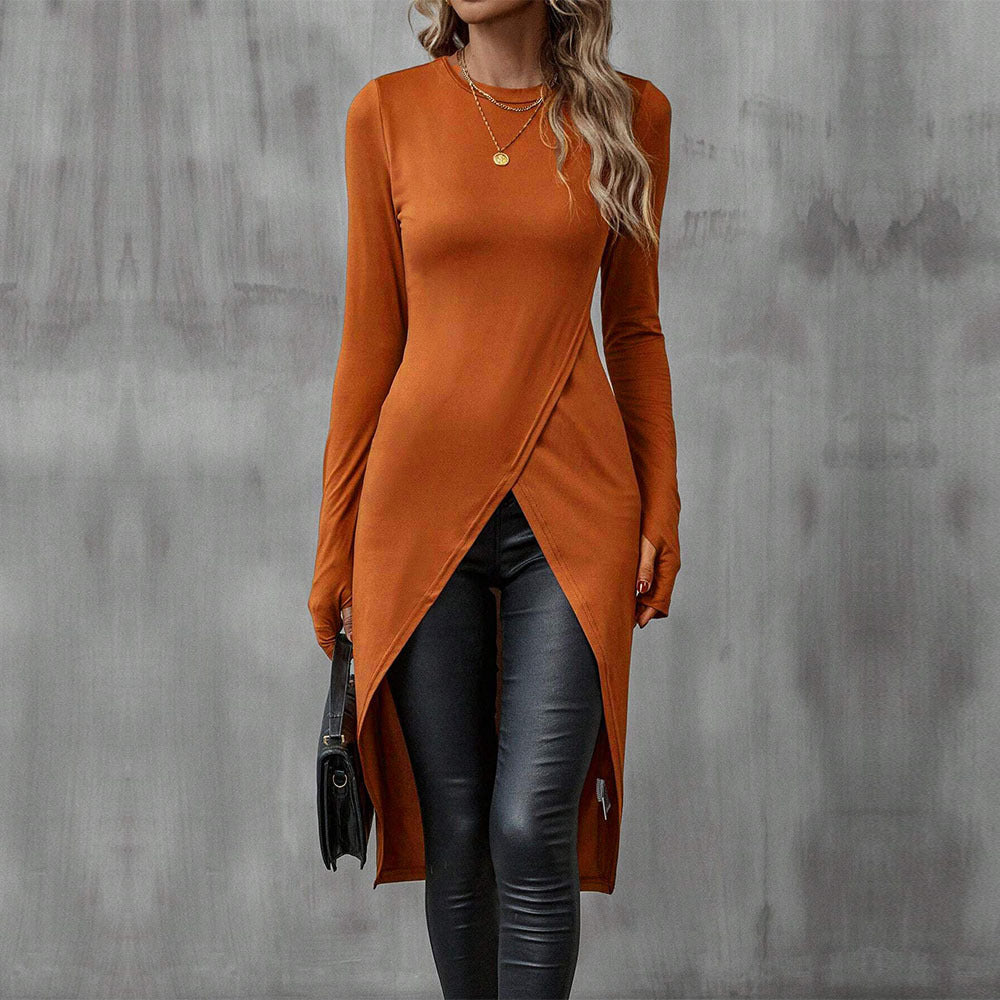 Haut enveloppant pour femmes avec manches longues et ourlet asymétrique Chic & Stil