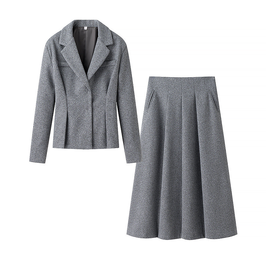 Ladies elegant blazer and skirt set in high-quality wool blend Lune London