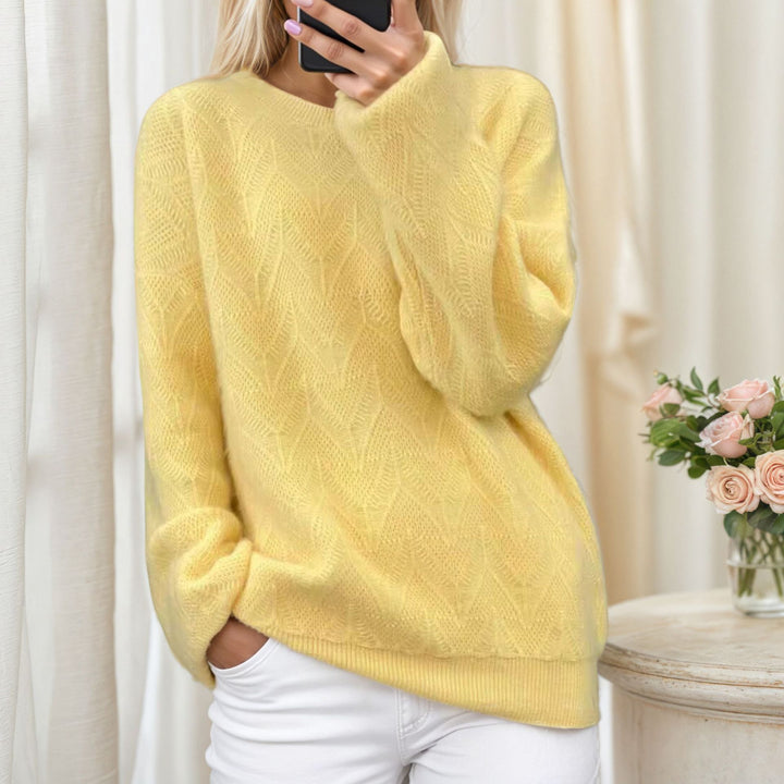 Women's soft knit sweater with elegant pattern Lune London