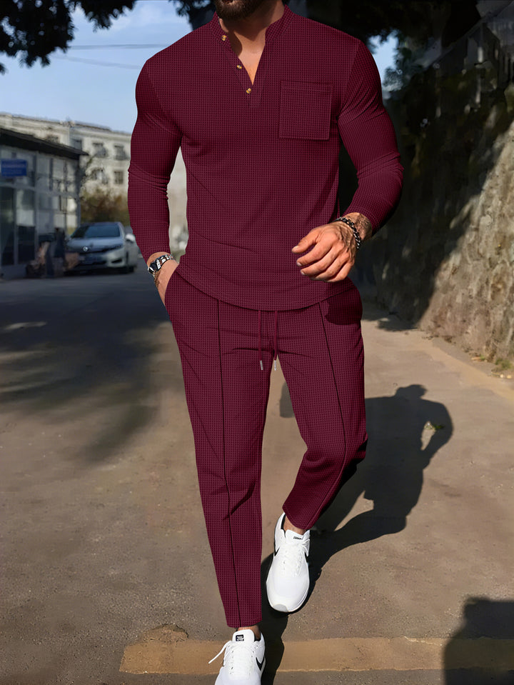 Casual tracksuit for men with textured top and comfortable joggers Lune London
