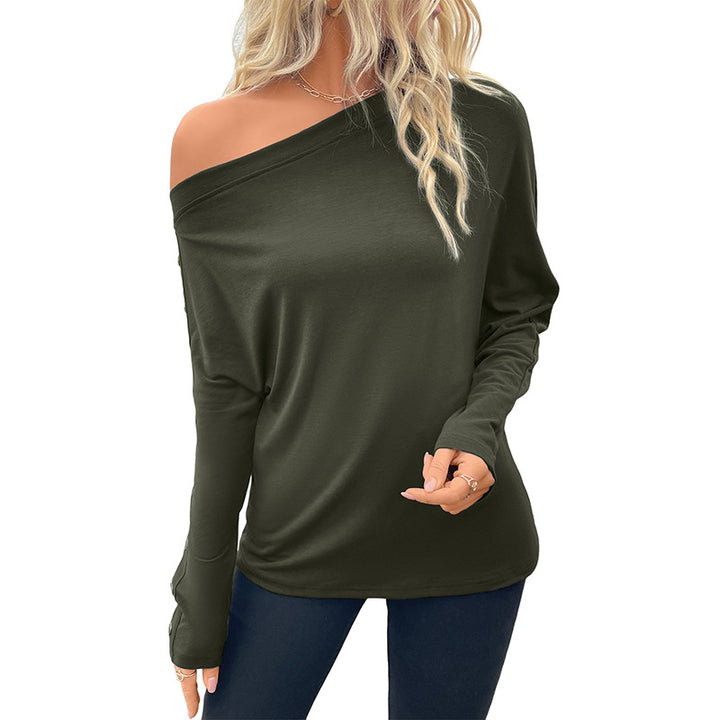 Chemise pour femmes à manches longues surdimensionnée avec encolure asymétrique et détails de boutons fins Chic & Stil
