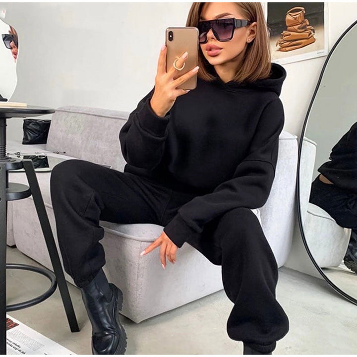 Women's Cozy Sweatshirt and Pants Set Lune London