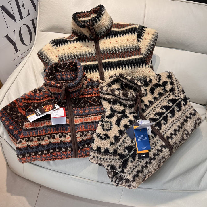 Veste en polaire pour femmes avec col haut et motif tendance Chic & Stil