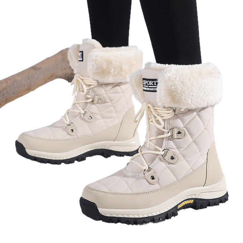 Winter boots for women with non-slip sole and warm inner lining Lune London