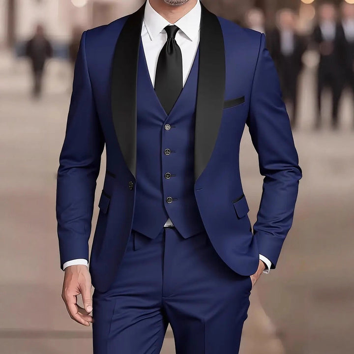 Luxurious tuxedo suit for men Lune London