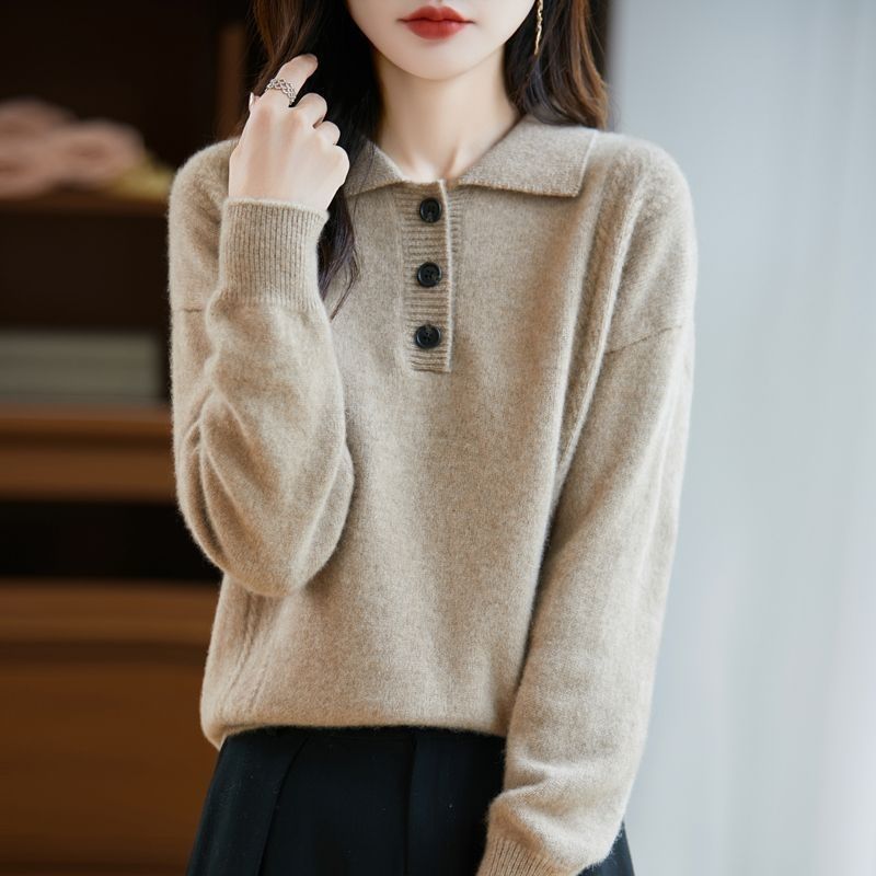 Pull style Koshiba pour femmes avec élégante patte de boutonnage Chic & Stil