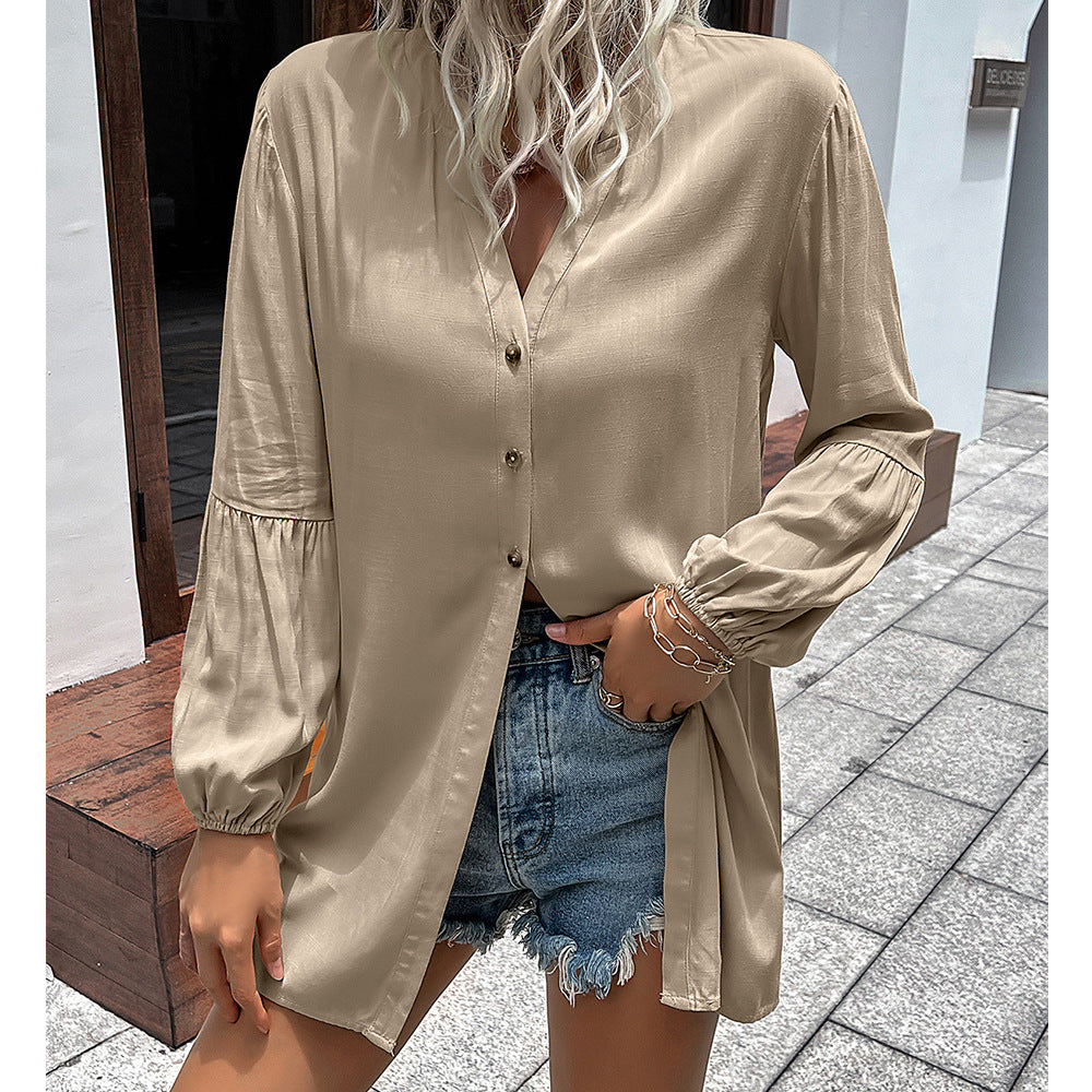 Casual blouse for women with V-neck and balloon sleeves Lune London