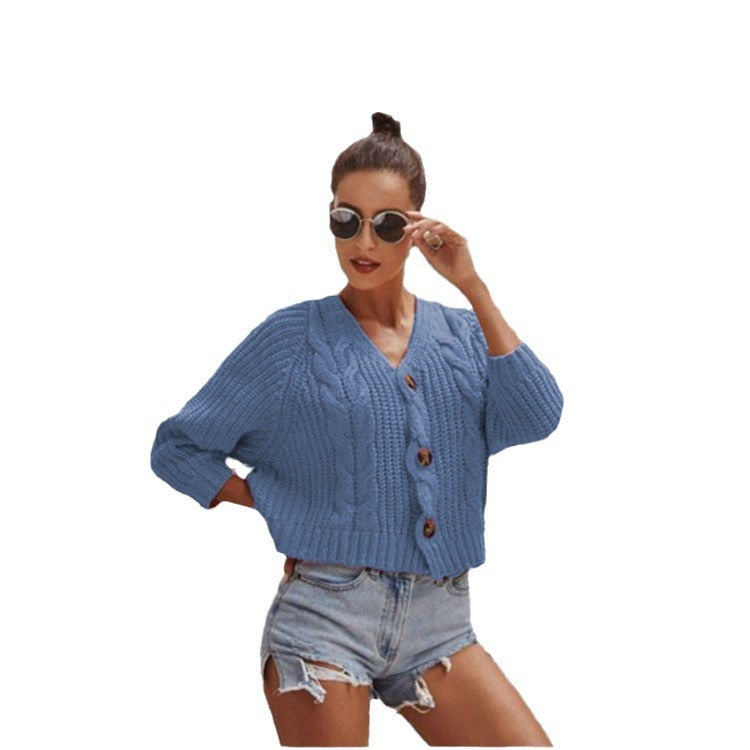 Chunky knit jacket for women with elegant button details and a refined design Lune Londonl