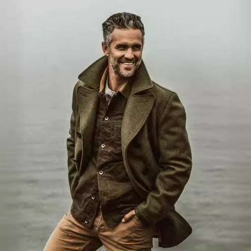 Elegant wool coat for men with double-breasted buttons and soft inner lining Lune London