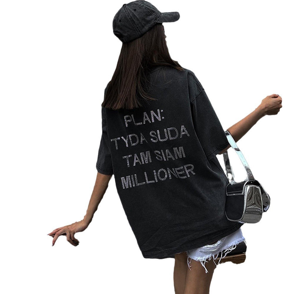 Oversized women's t-shirt with catchy Lune London print
