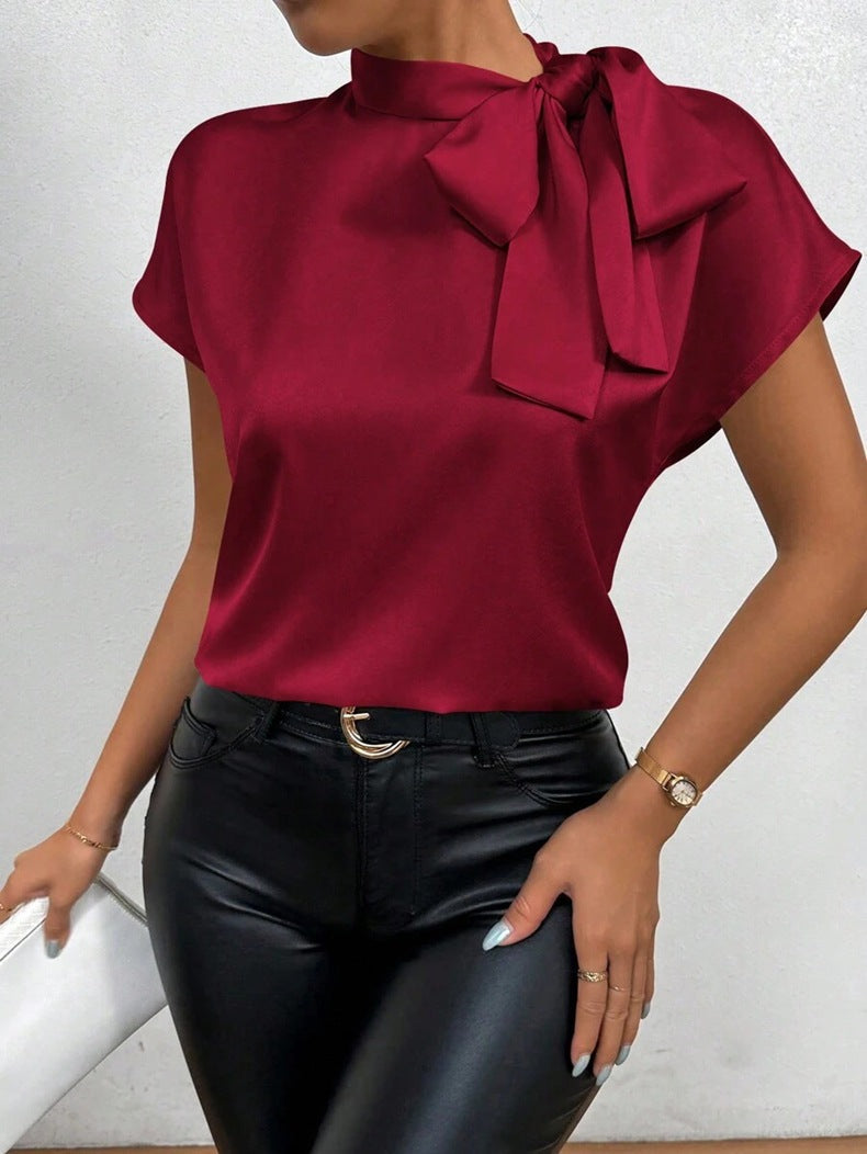 Lune London | Satinbluse Kurzarm Hoher Kragen mit Schleife Eleganter Entspannter Schnitt