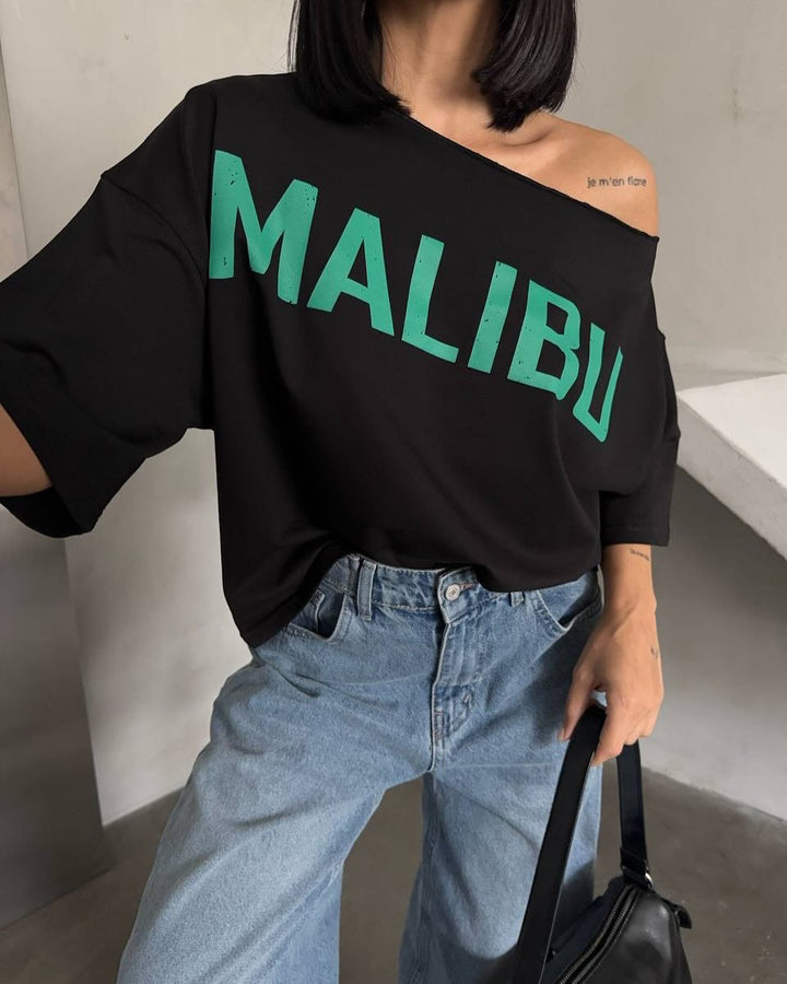 Oversized T-shirt for ladies with asymmetric neckline and contrasting print Lune London