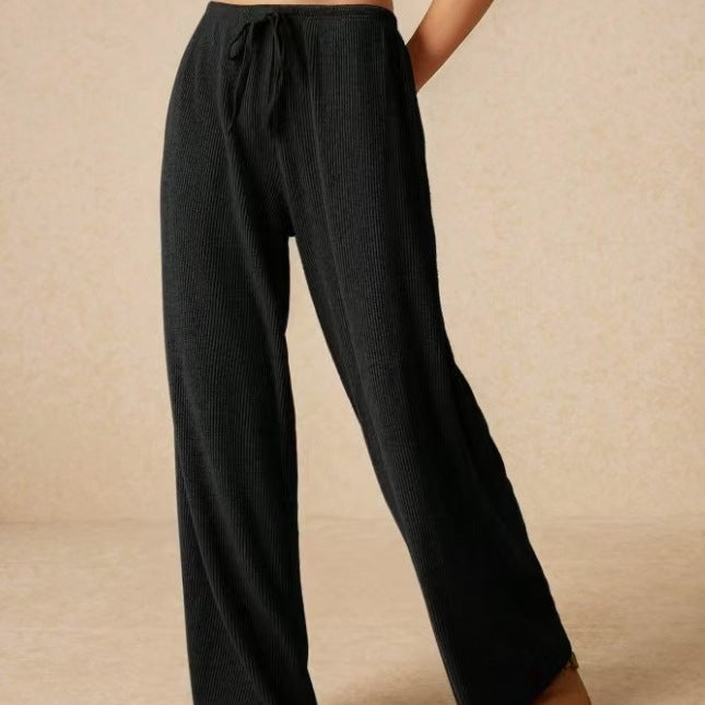 Loose leisure pants for women with elastic waistband and drawstring Lune London