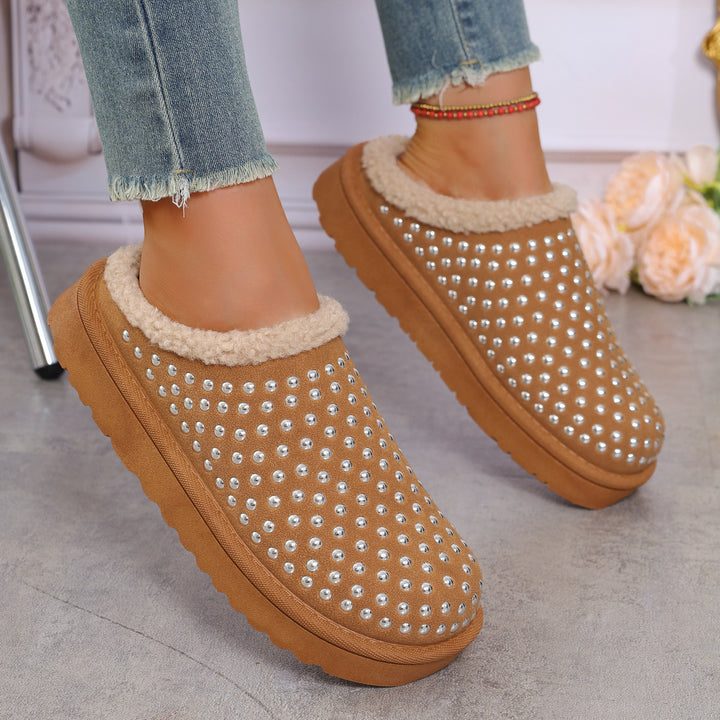 Slippers for women with sparkling accents and a cozy lining Lune London