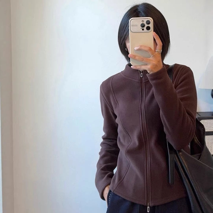 Veste en polaire pour femmes avec col montant innovant et coupe sportive Chic & Stil