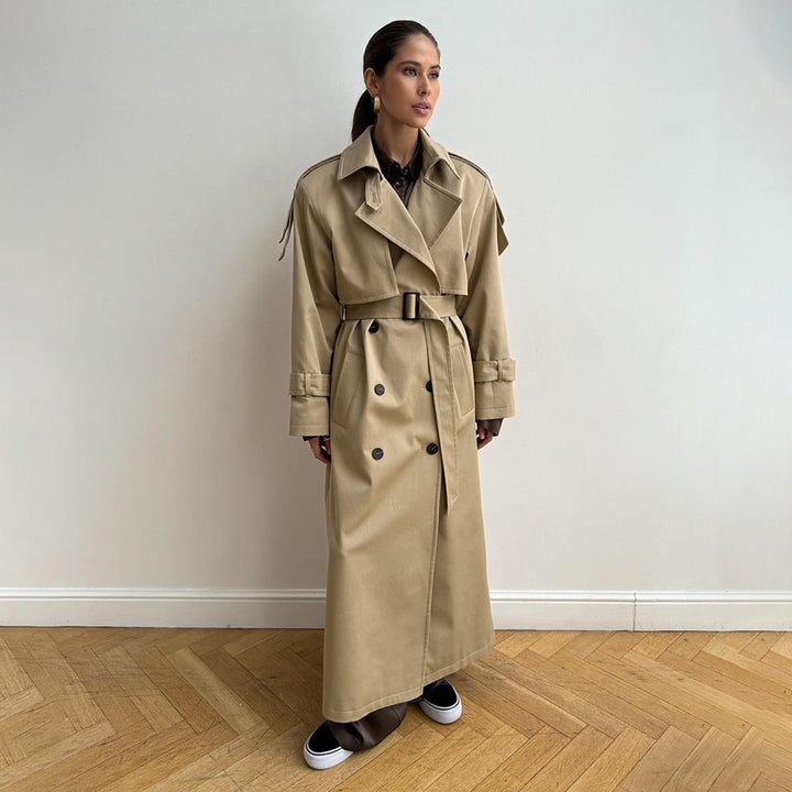 Elegant trench coat for women with wide belt and removable collar Lune London