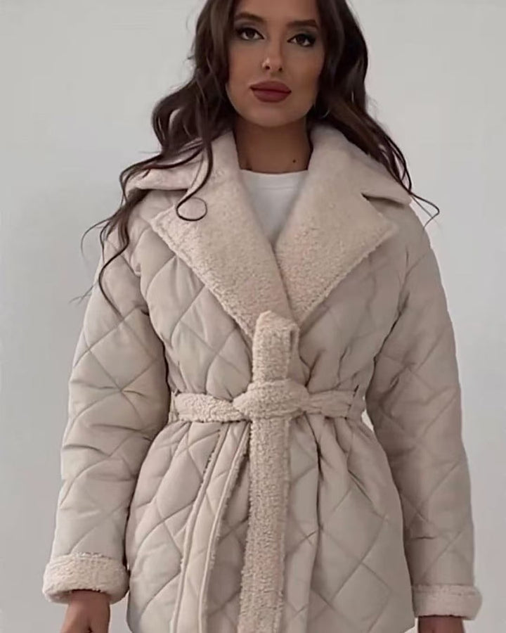 Quilted fleece jacket for women with belt and large collar Lune London