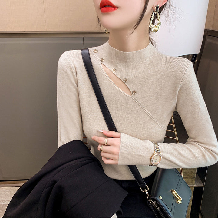Elegant sweater for ladies with asymmetrical cut and button details Lune London