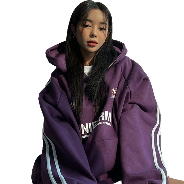 Oversized hoodie for women with eye-catching graphics Lune London